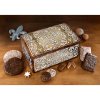 Ornament gift chest with gingerbread cookies